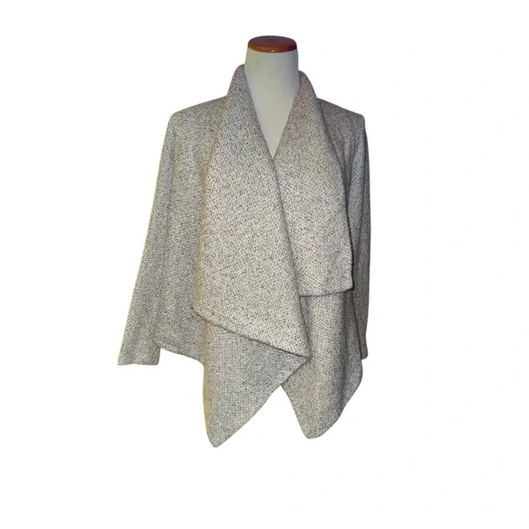 Club Monaco Fernie Wrap Cardigan - Picture 3 of 7